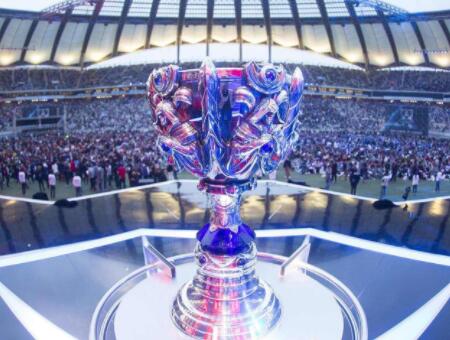 B8 从 NAVI 收购 npl